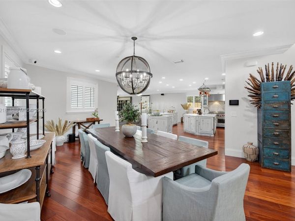 1404 SE 9th St, Fort Lauderdale, FL 33316