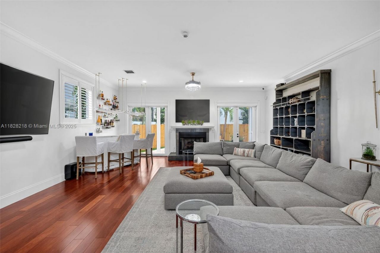 1404 SE 9th St, Fort Lauderdale, FL 33316 Photo