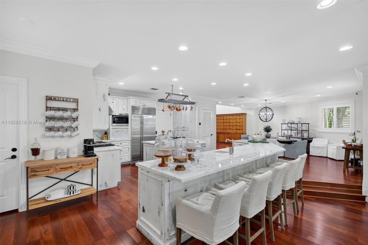 1404 SE 9th St, Fort Lauderdale, FL 33316 Photo