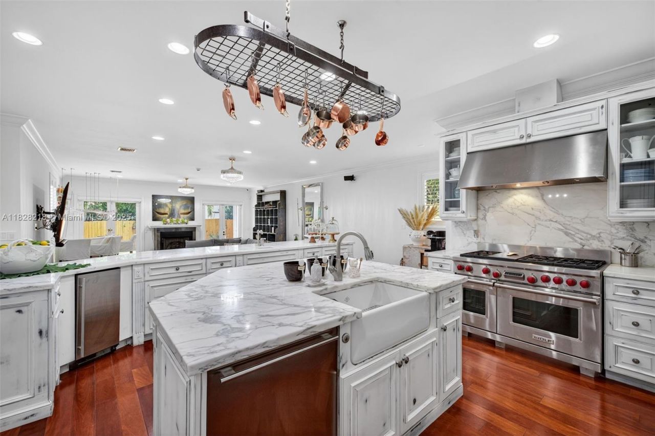 1404 SE 9th St, Fort Lauderdale, FL 33316 Photo