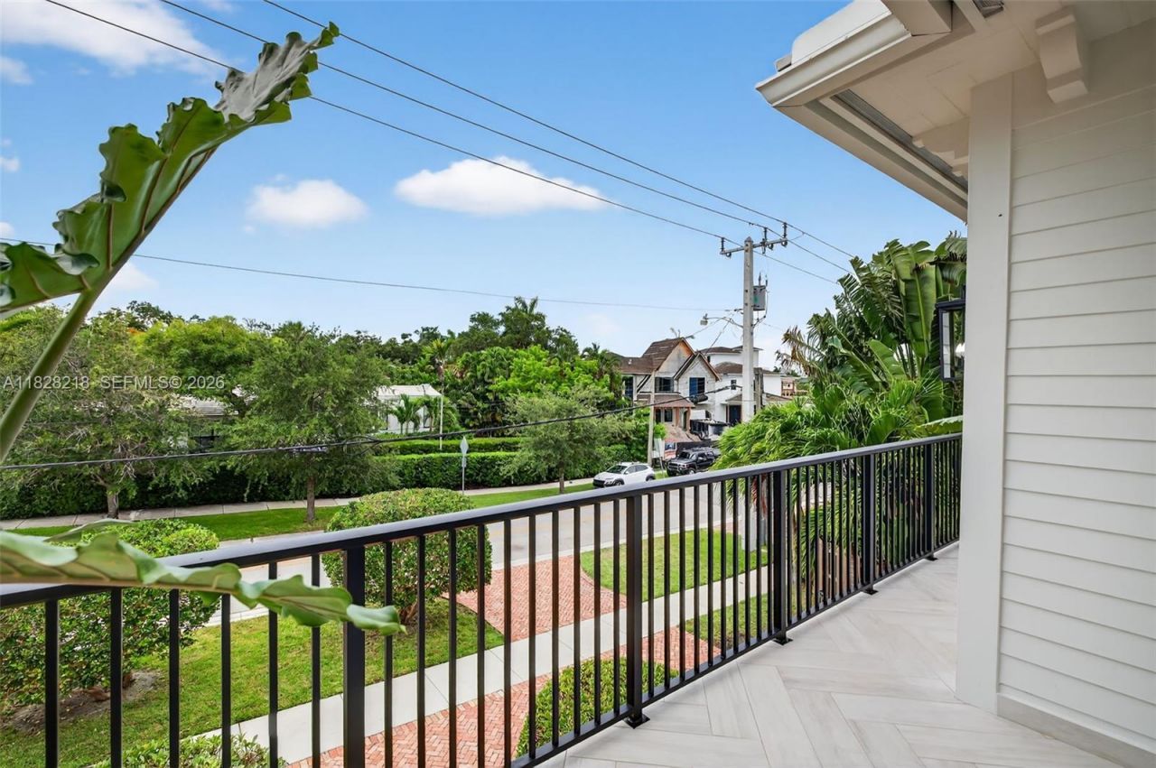1404 SE 9th St, Fort Lauderdale, FL 33316 Photo