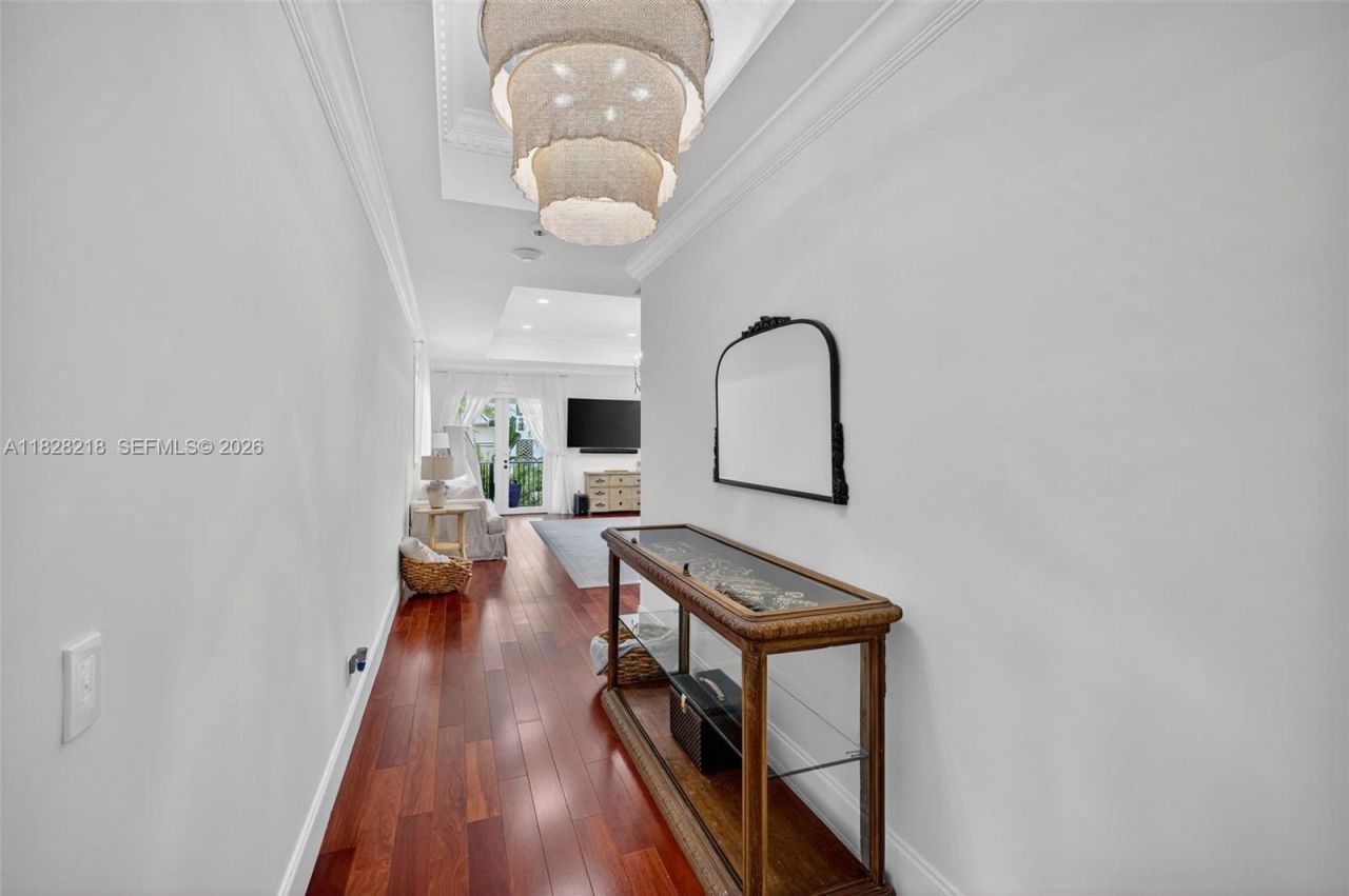 1404 SE 9th St, Fort Lauderdale, FL 33316 Photo