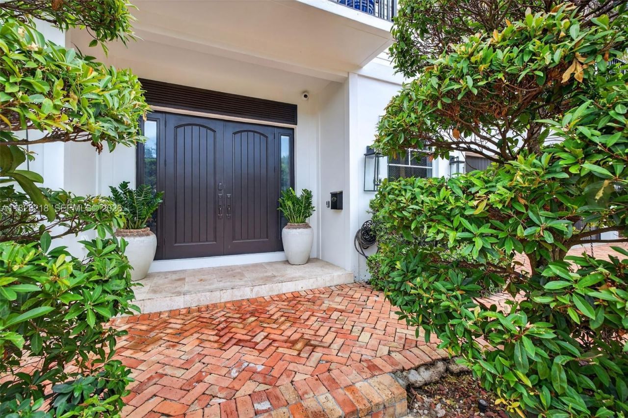 1404 SE 9th St, Fort Lauderdale, FL 33316 Photo