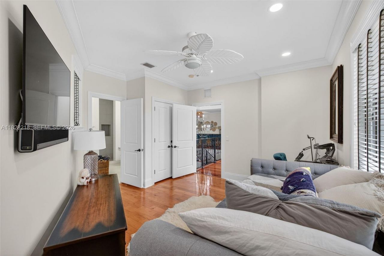 1404 SE 9th St, Fort Lauderdale, FL 33316 Photo