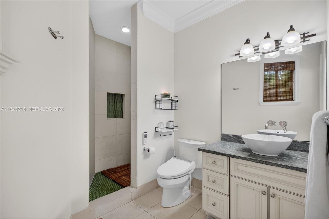 1404 SE 9th St, Fort Lauderdale, FL 33316 Photo