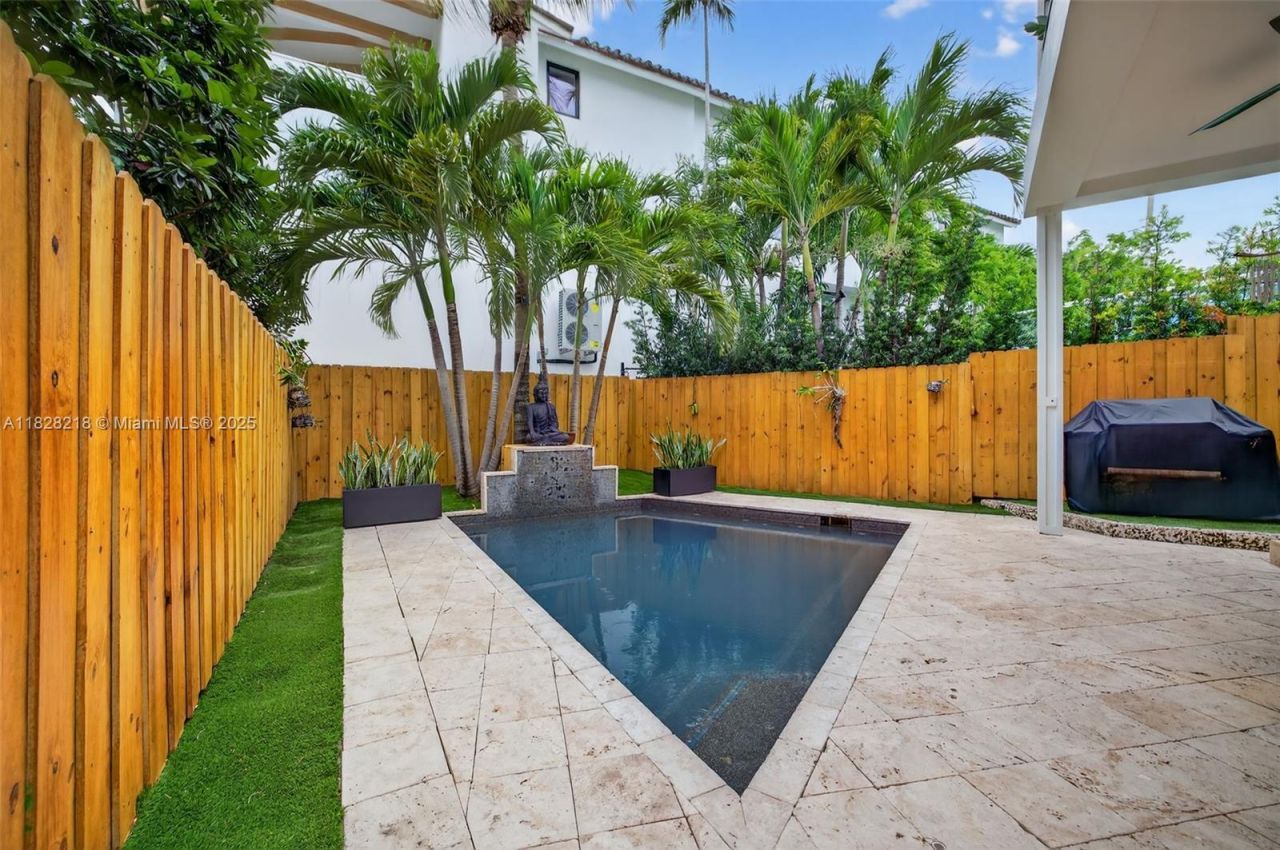 1404 SE 9th St, Fort Lauderdale, FL 33316 Photo