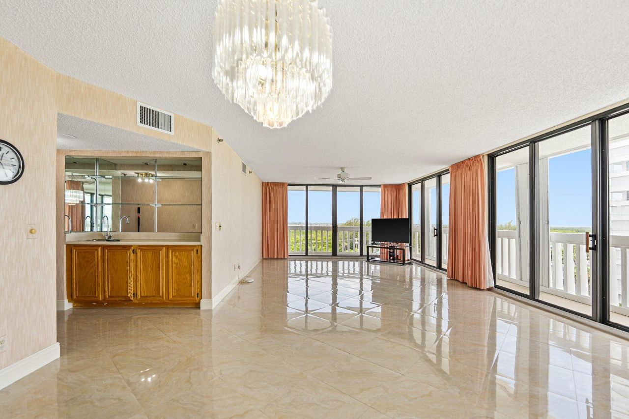 9960 S Ocean Drive, Unit 705, Jensen Beach, FL 34957 Photo