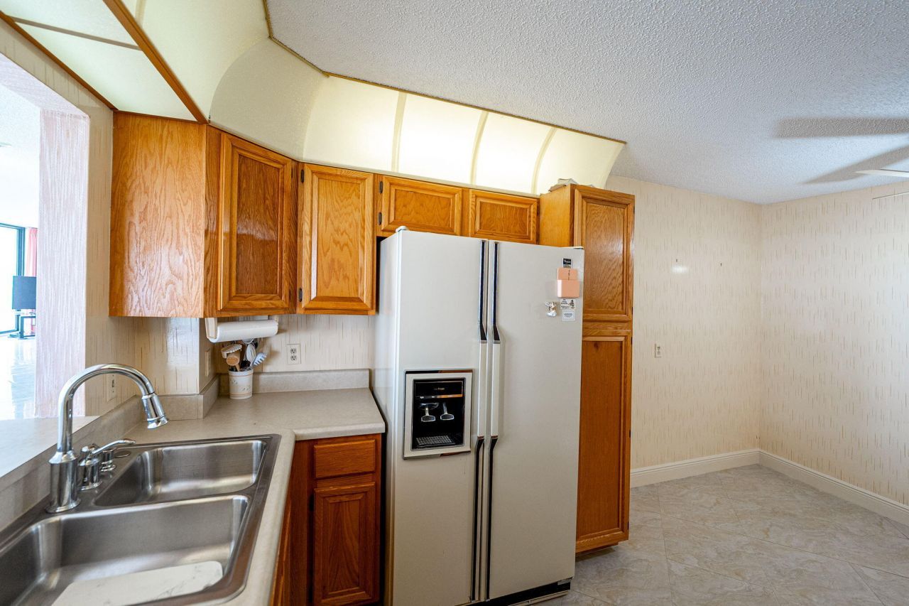 9960 S Ocean Drive, Unit 705, Jensen Beach, FL 34957 Photo