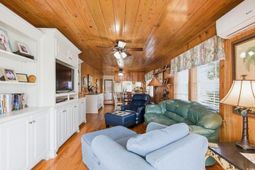 710 S Waccamaw Dr. photo 4