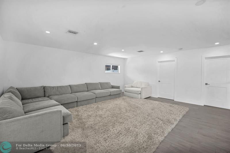 5421 N 36th Court, Hollywood, FL 33021 Photo