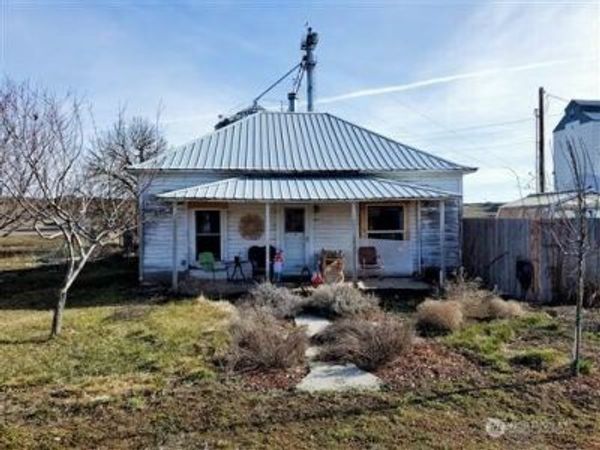 2965 E Benge-Winona Road , Benge, WA 99105