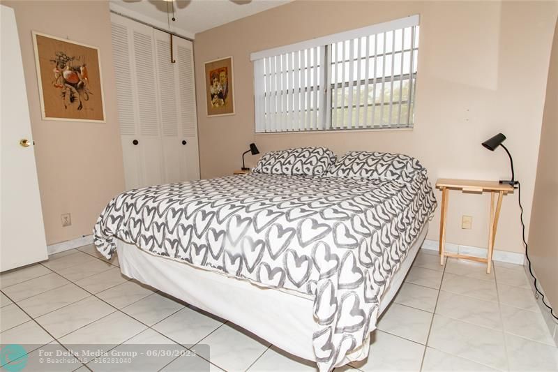 5003 NW 35th Street, Unit 503, Lauderdale Lakes, FL 33319 Photo