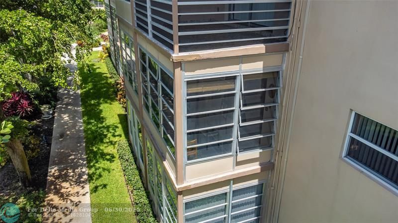 5003 NW 35th Street, Unit 503, Lauderdale Lakes, FL 33319 Photo