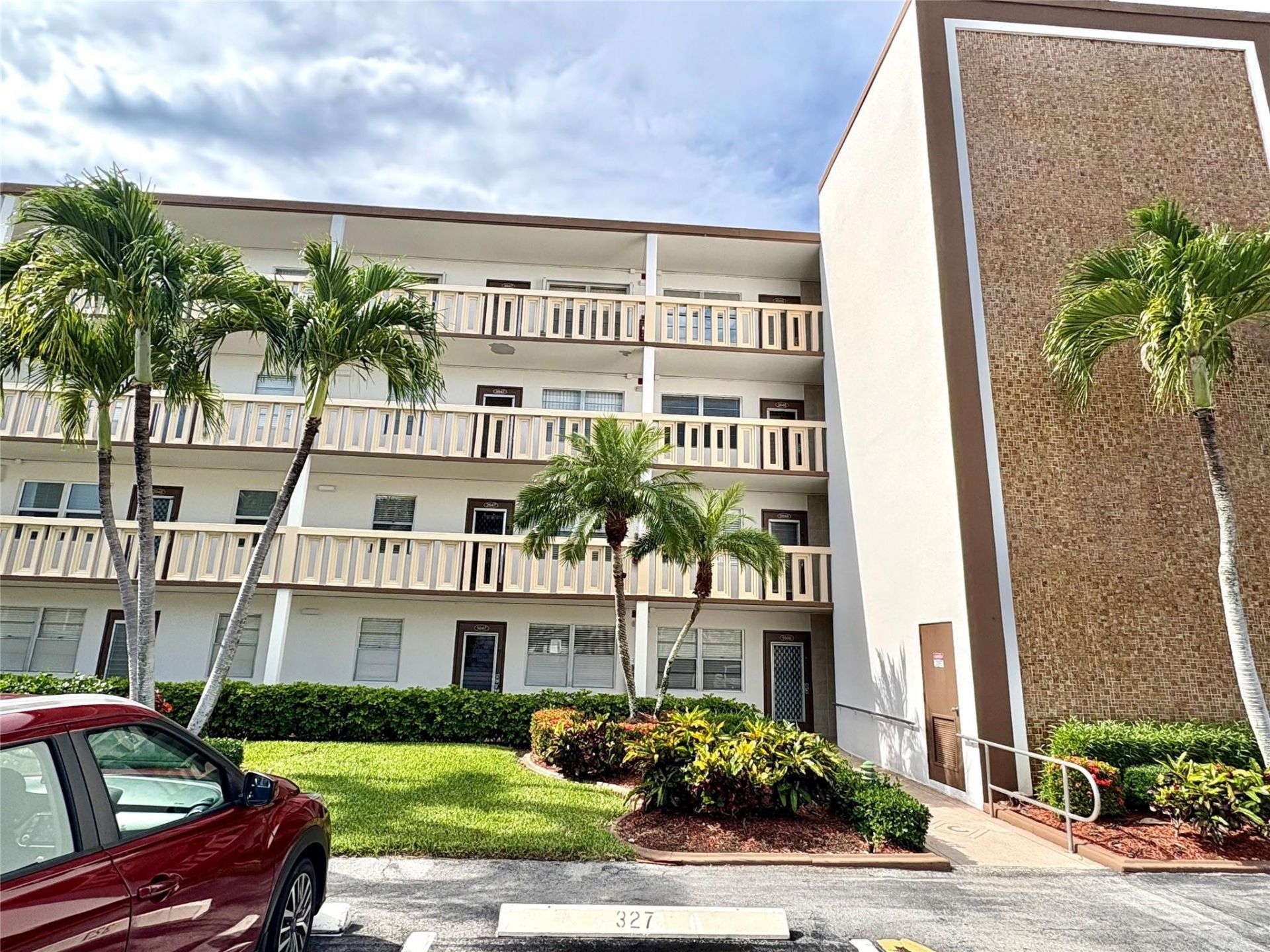 4046 Guildford C, Unit 4046, Boca Raton, FL 33434 Photo