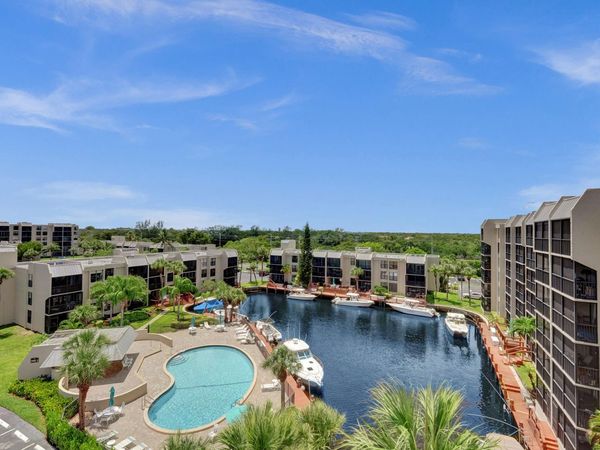 12 Royal Palm Way, Unit 6020, Boca Raton, FL 33432