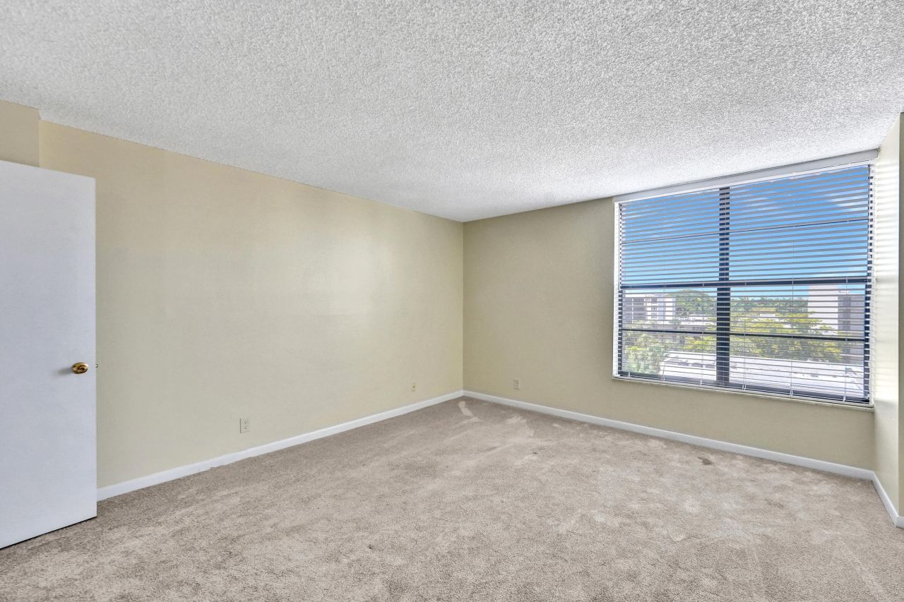 12 Royal Palm Way, Unit 6020, Boca Raton, FL 33432 Photo