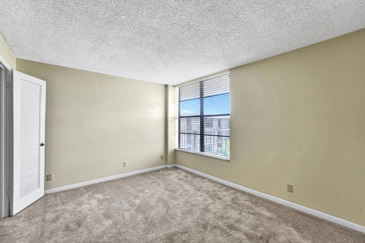 12 Royal Palm Way, Unit 6020, Boca Raton, FL 33432 Photo