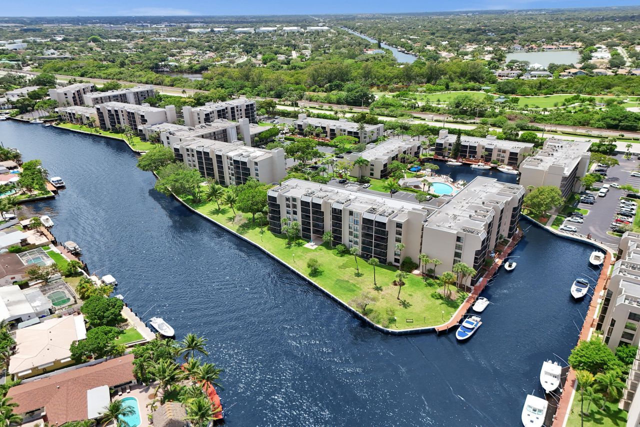 12 Royal Palm Way, Unit 6020, Boca Raton, FL 33432 Photo