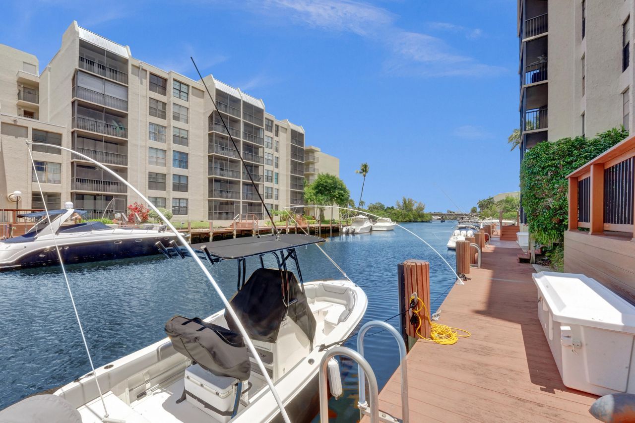 12 Royal Palm Way, Unit 6020, Boca Raton, FL 33432 Photo