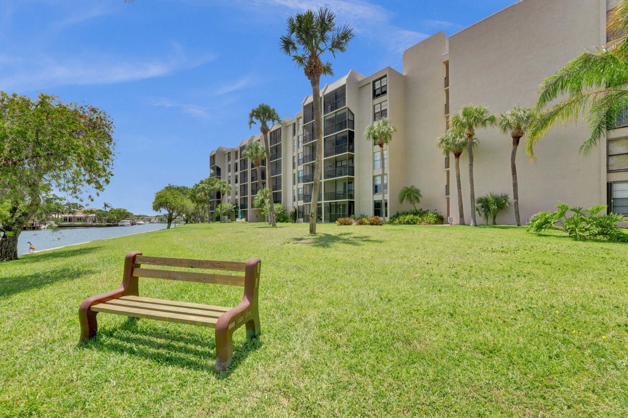12 Royal Palm Way, Unit 6020, Boca Raton, FL 33432 Photo
