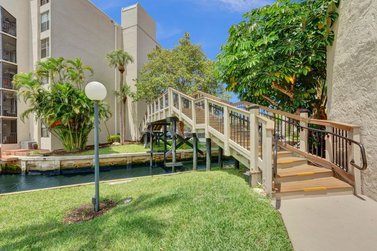 12 Royal Palm Way, Unit 6020, Boca Raton, FL 33432 Photo