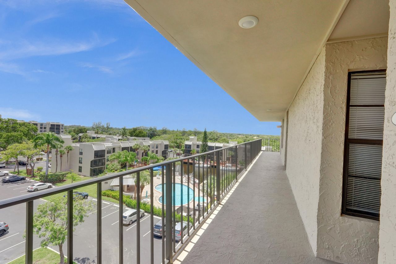 12 Royal Palm Way, Unit 6020, Boca Raton, FL 33432 Photo