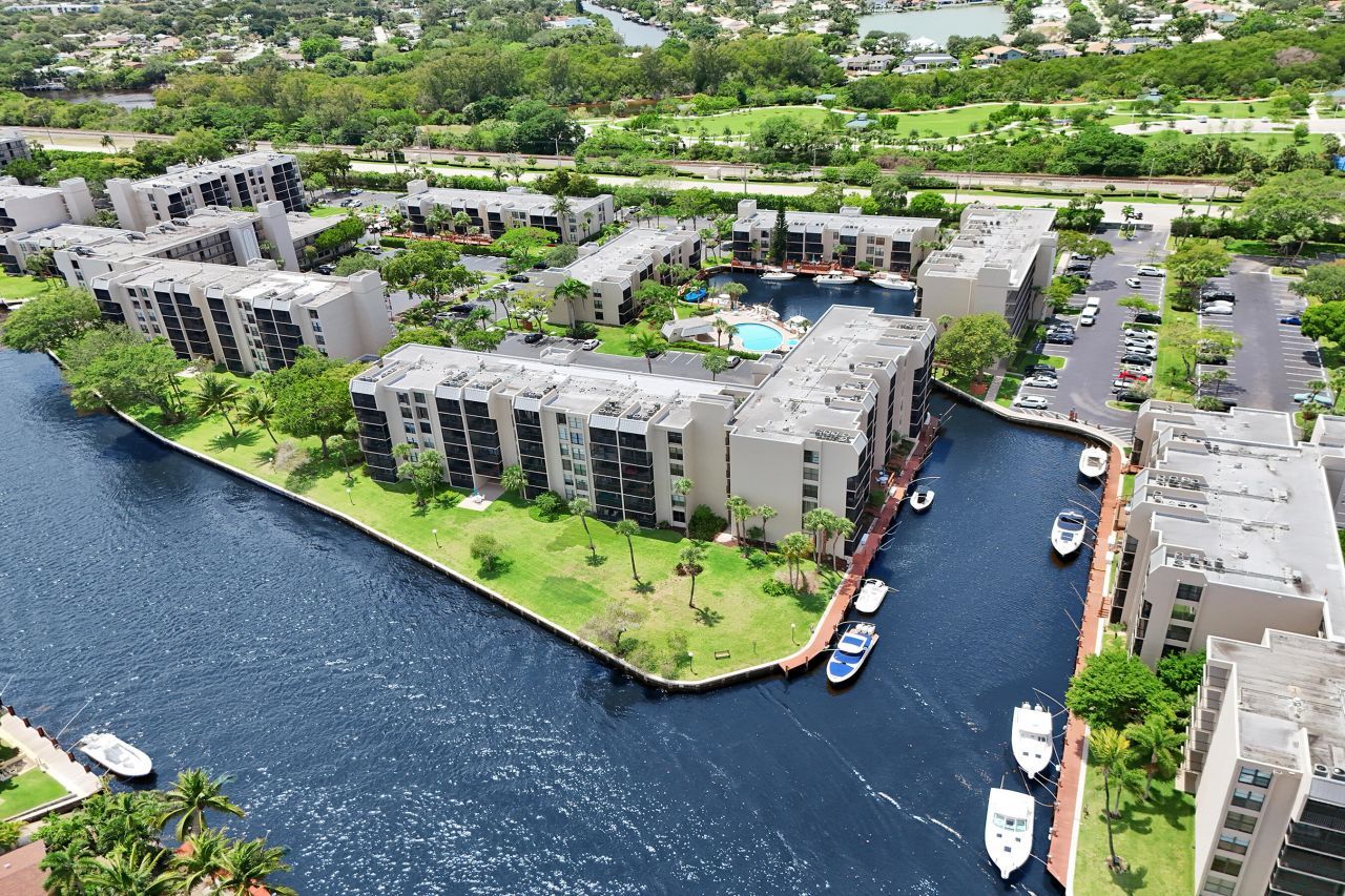 12 Royal Palm Way, Unit 6020, Boca Raton, FL 33432 Photo