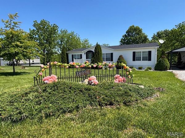18096 Monroe Road 453, Paris, MO 65275