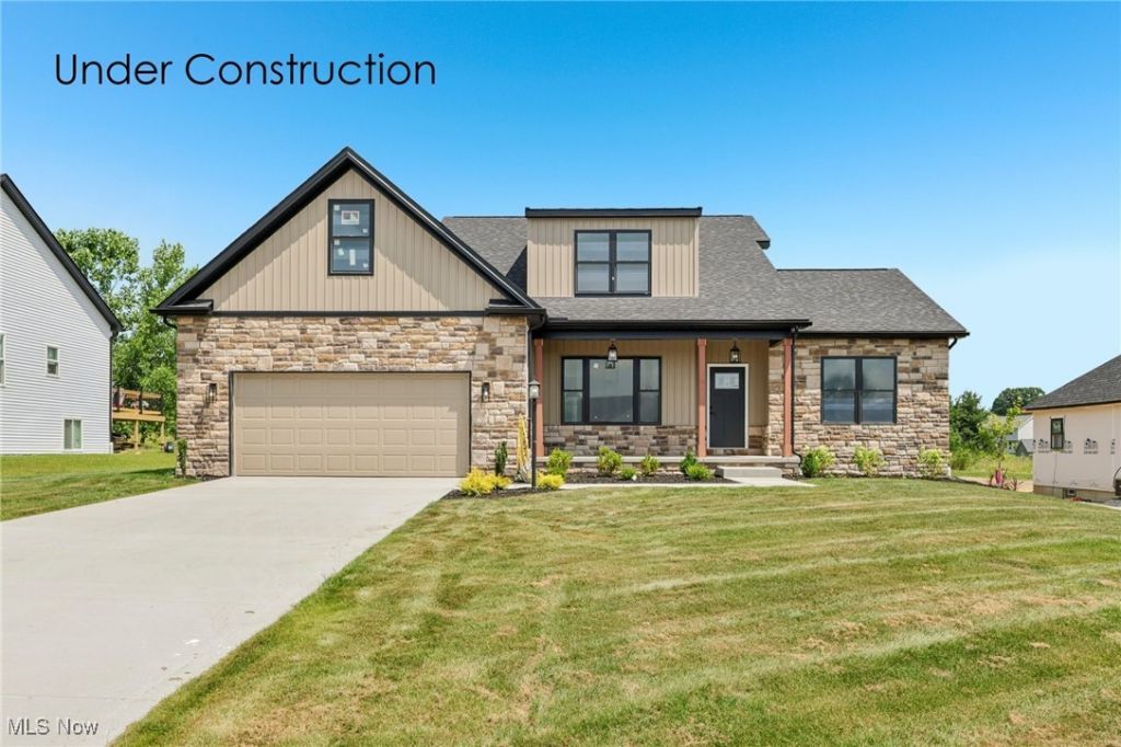 4025 Shelly Lynn Drive, New Middletown, OH 44442