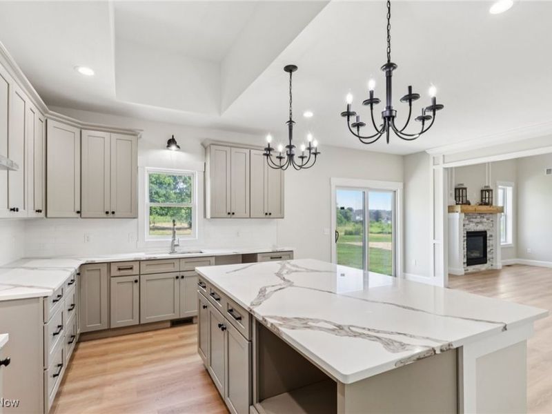 4025 Shelly Lynn Drive, New Middletown, OH 44442 Photo 6