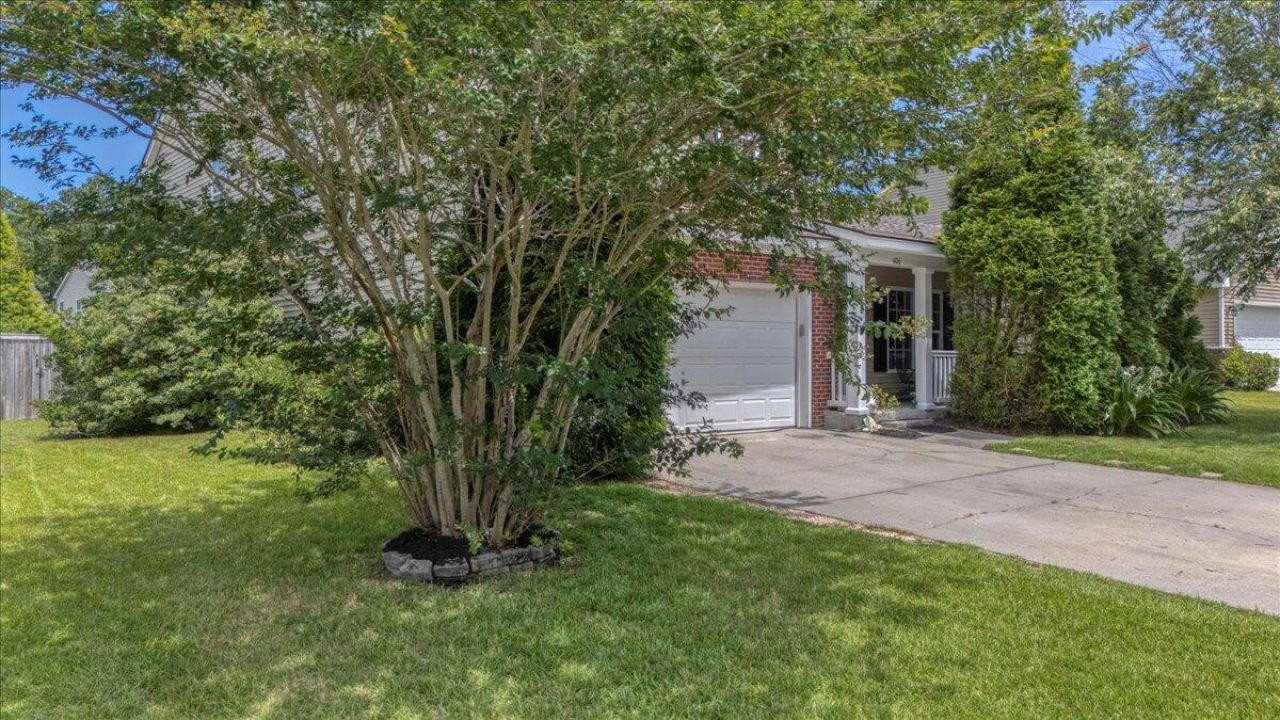 406 Brookfield Lane Photo 37