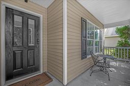 406 Brookfield Lane photo 4