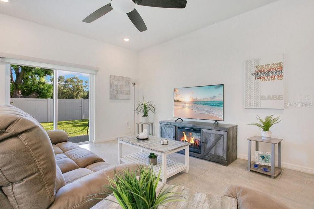 3964 Mayhill Loop, Eustis, FL 32736 Photo