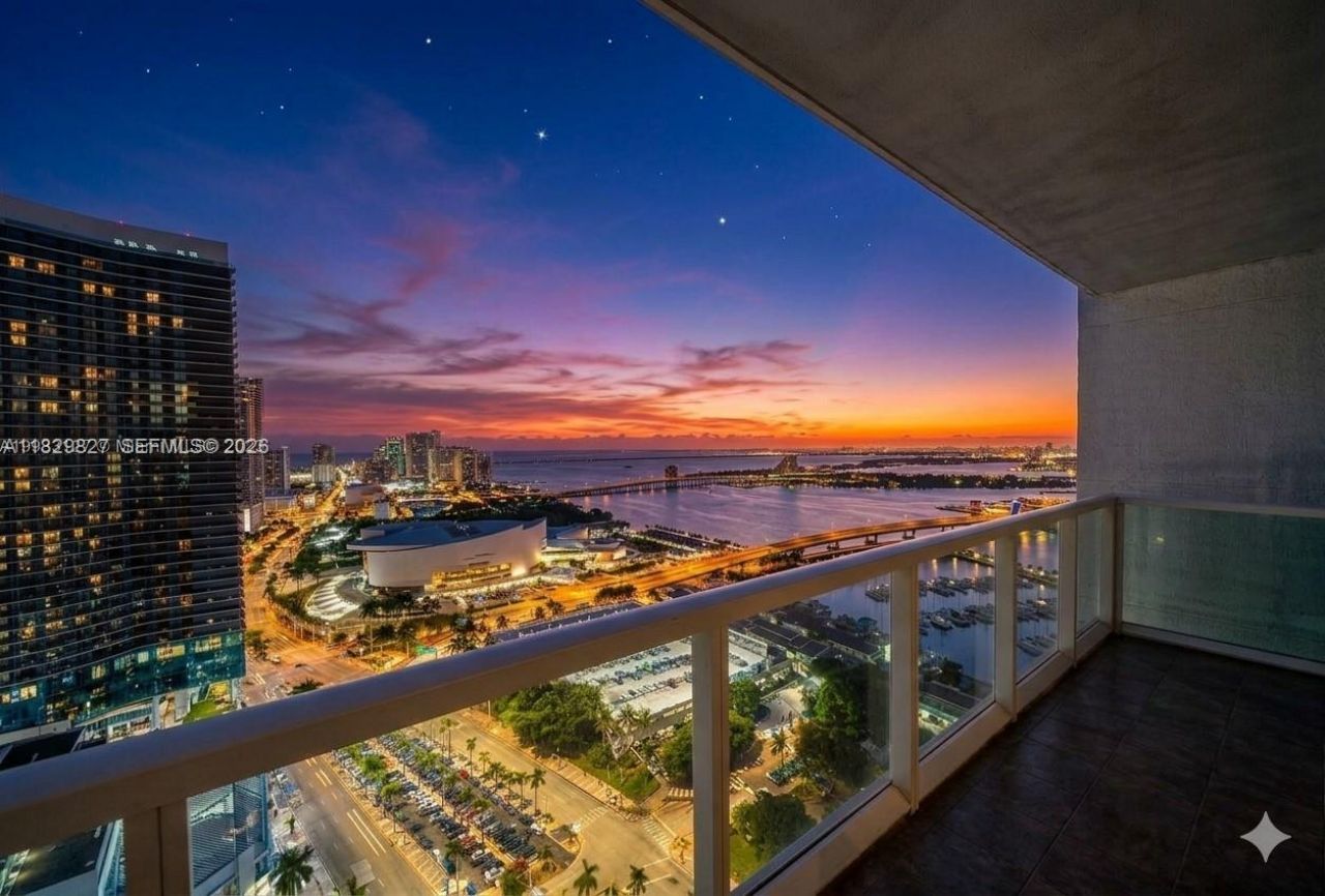 244 Biscayne Blvd, Unit 3704, Miami, FL 33132 Photo