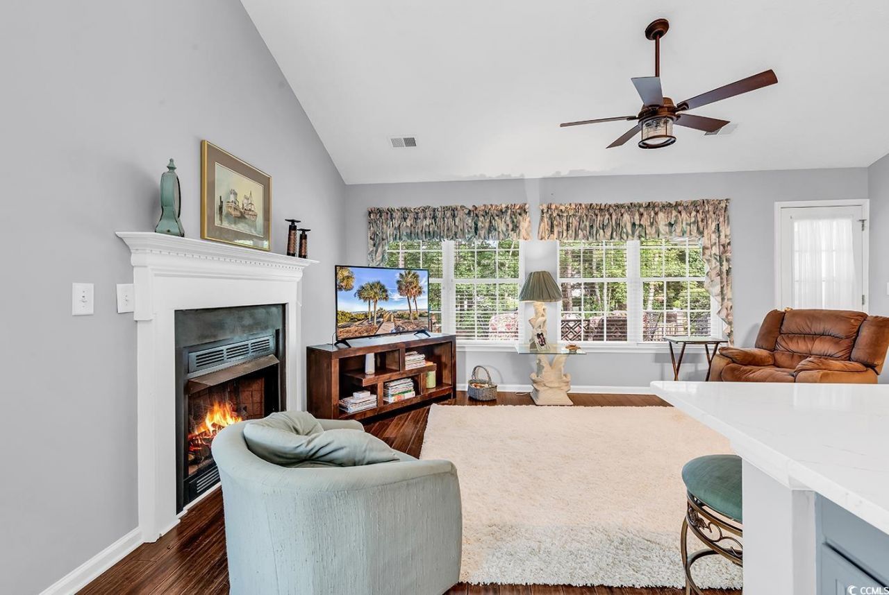 2818 Sanctuary Blvd. Photo 16