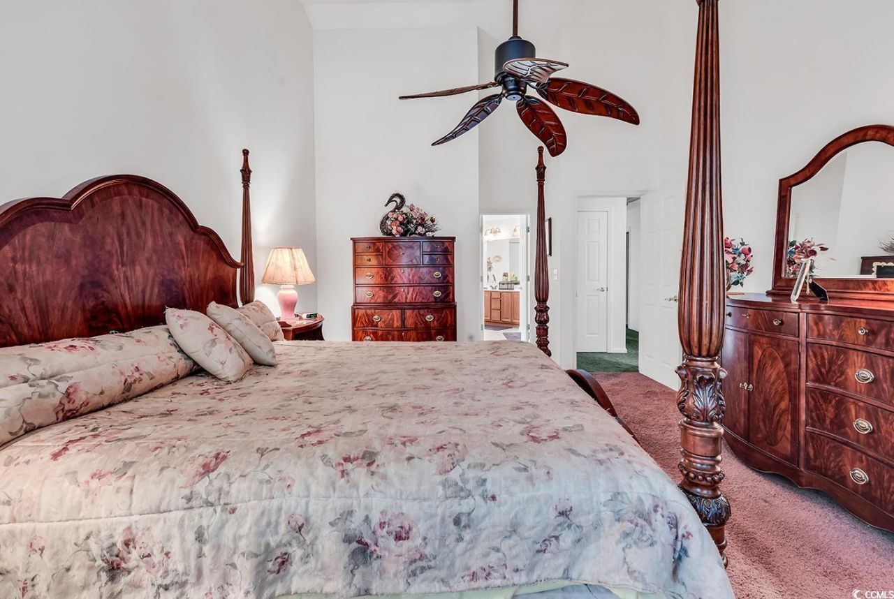 2818 Sanctuary Blvd. Photo 19