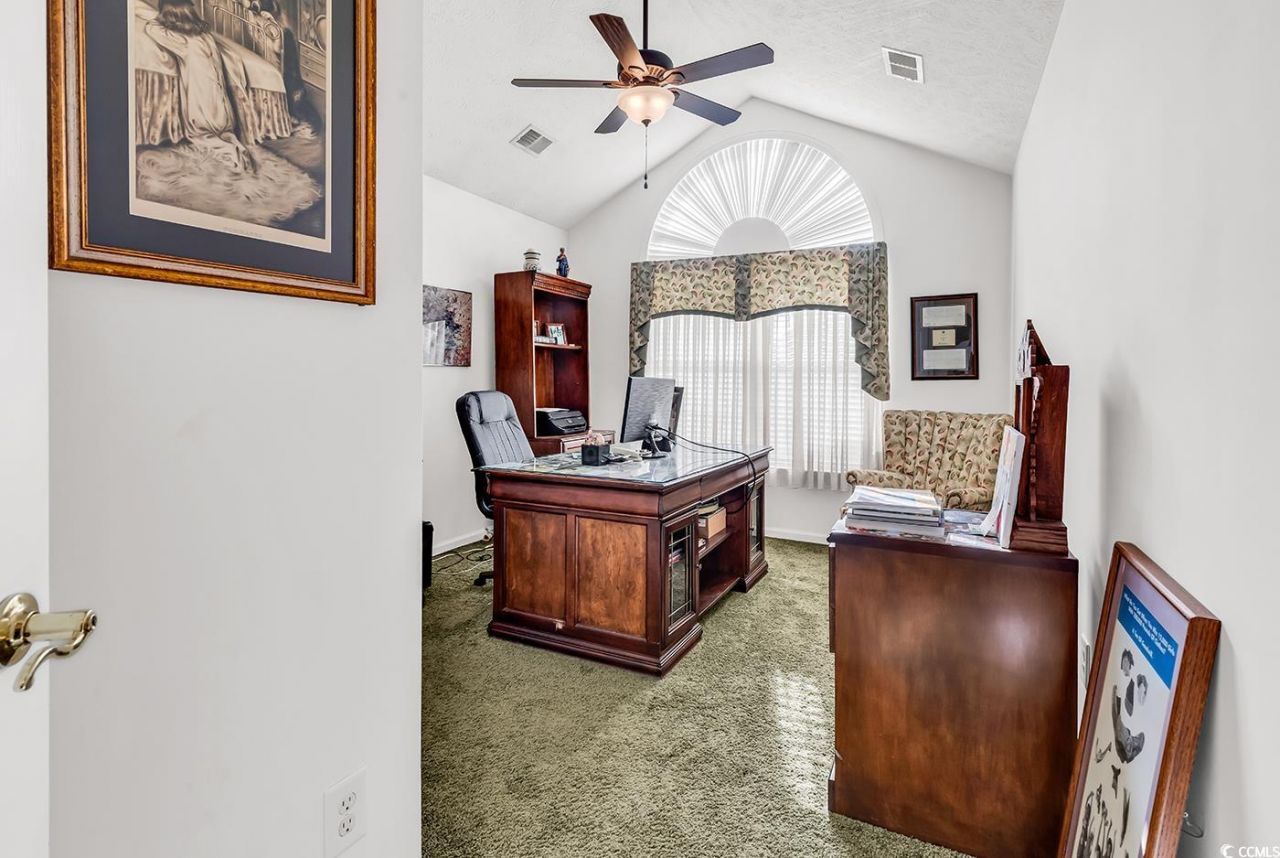 2818 Sanctuary Blvd. Photo 29