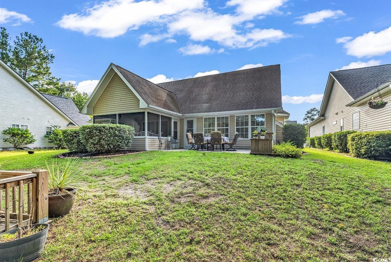 2818 Sanctuary Blvd. Photo 37