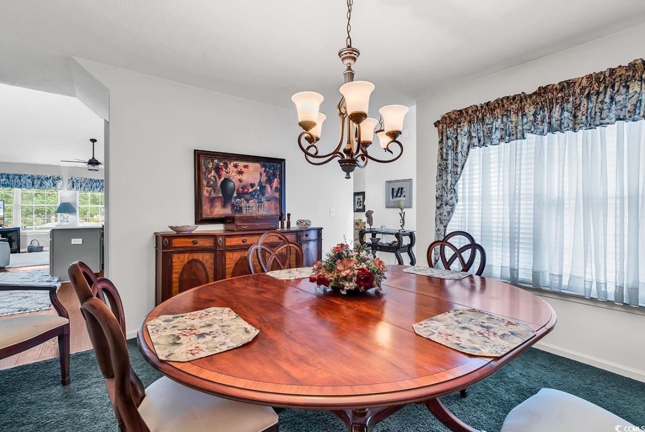 2818 Sanctuary Blvd. Photo 4