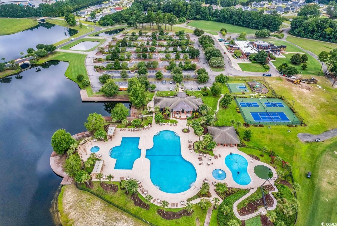 2818 Sanctuary Blvd. Photo 40