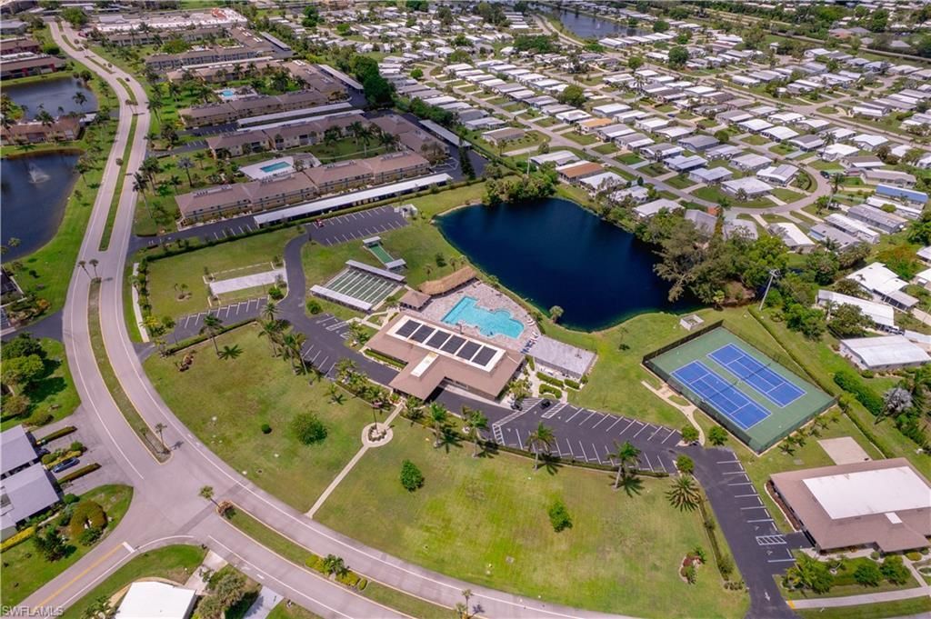 433 Riviera Blvd W, Naples, FL 34112 Photo