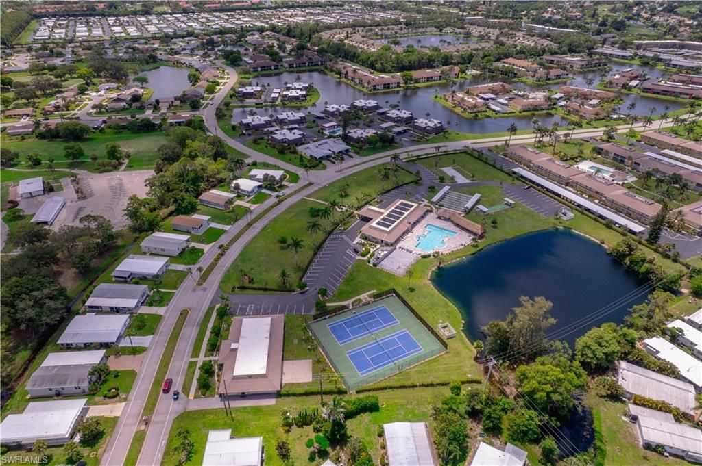 433 Riviera Blvd W, Naples, FL 34112 Photo