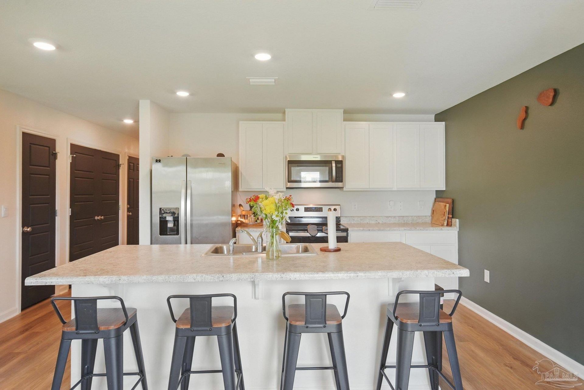 6077 Secretariat Way, Pensacola, FL 32526 Main Photo