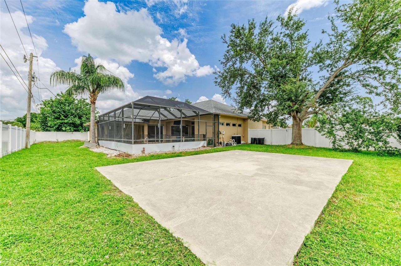 23136 Langdon Avenue, Port Charlotte, FL 33954 Photo