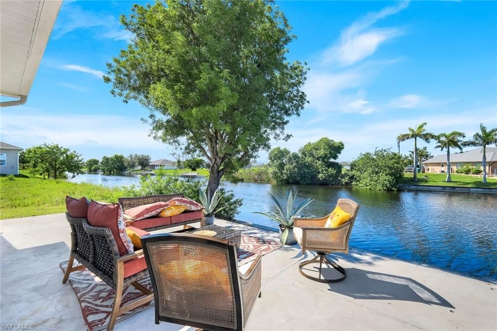 1206 NW 18th Ter, Cape Coral, FL 33993 Photo