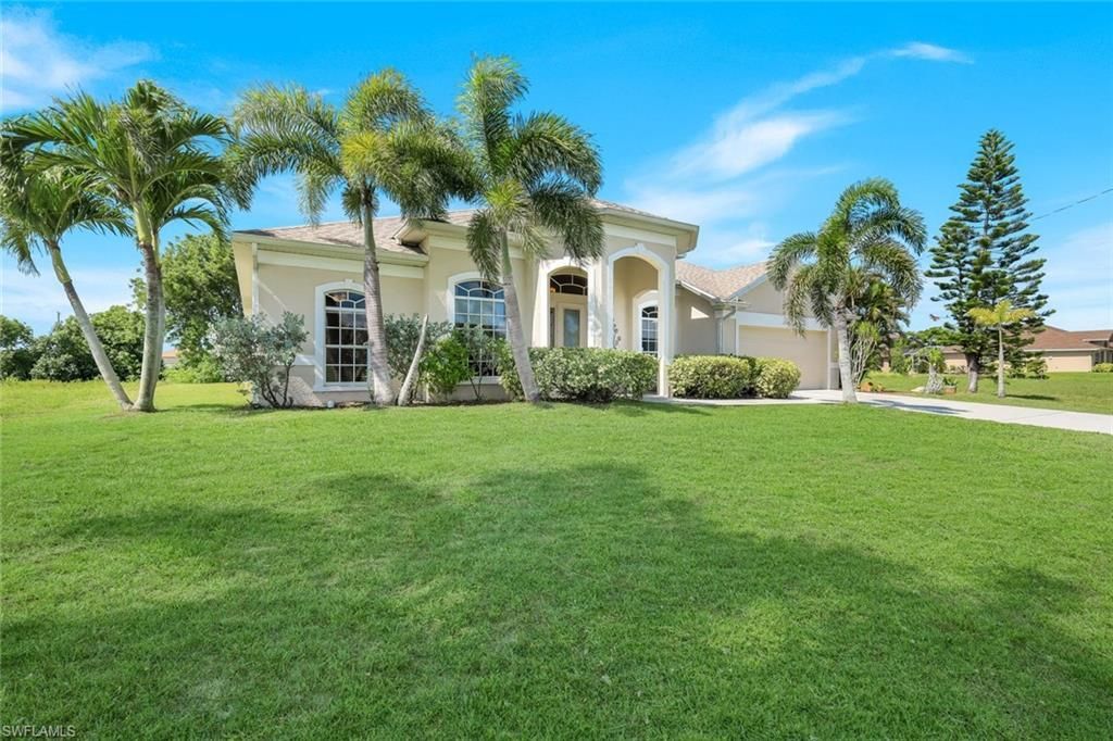 1206 NW 18th Ter, Cape Coral, FL 33993 Photo