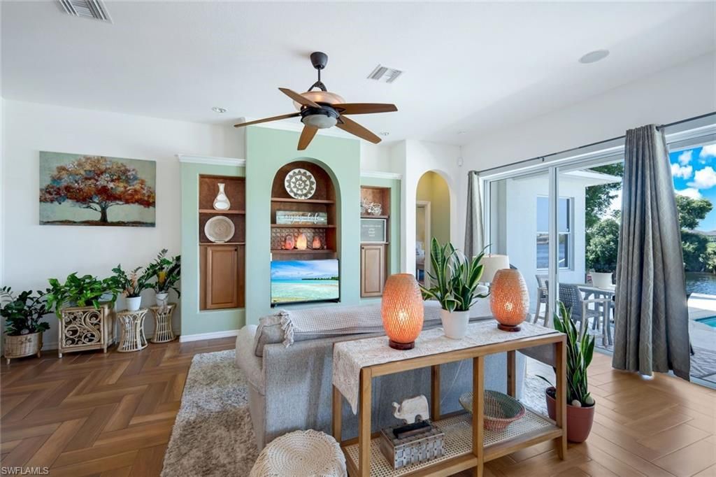 1206 NW 18th Ter, Cape Coral, FL 33993 Photo