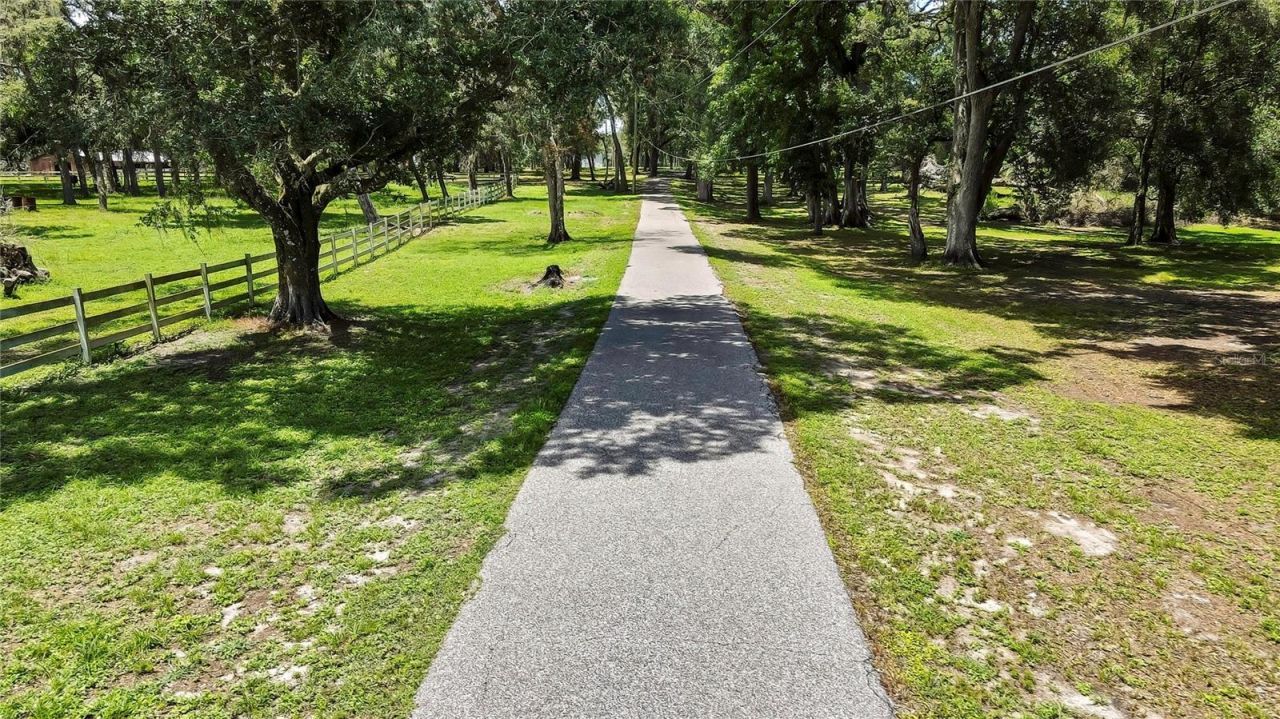 21451 Us Highway 98, Dade City, FL 33523 Photo