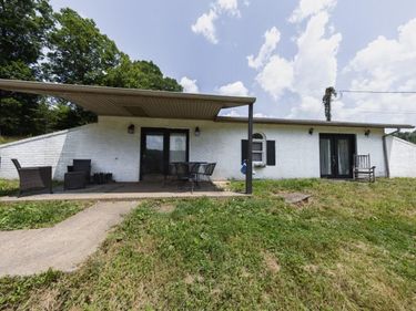 2090 Langnau Road, London, KY 40741