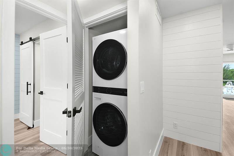 200 N El Mar Dr, Unit B202, Jensen Beach, FL 34957 Photo